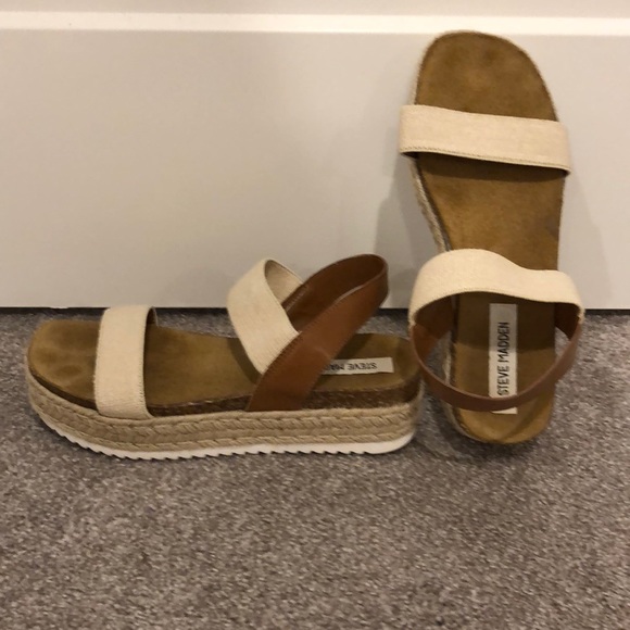 Steve Madden sandal - Picture 1 of 4